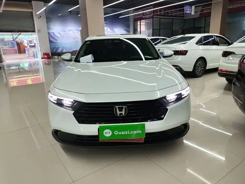 Honda Accord — фото 4