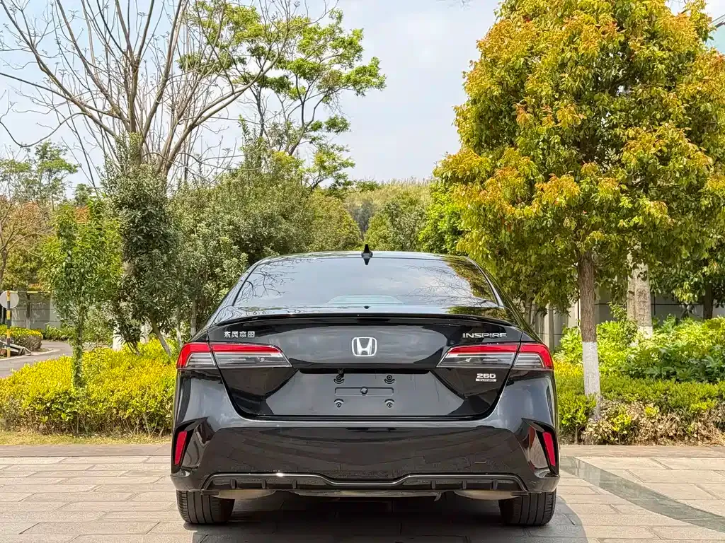 Honda Inspire — фото 7