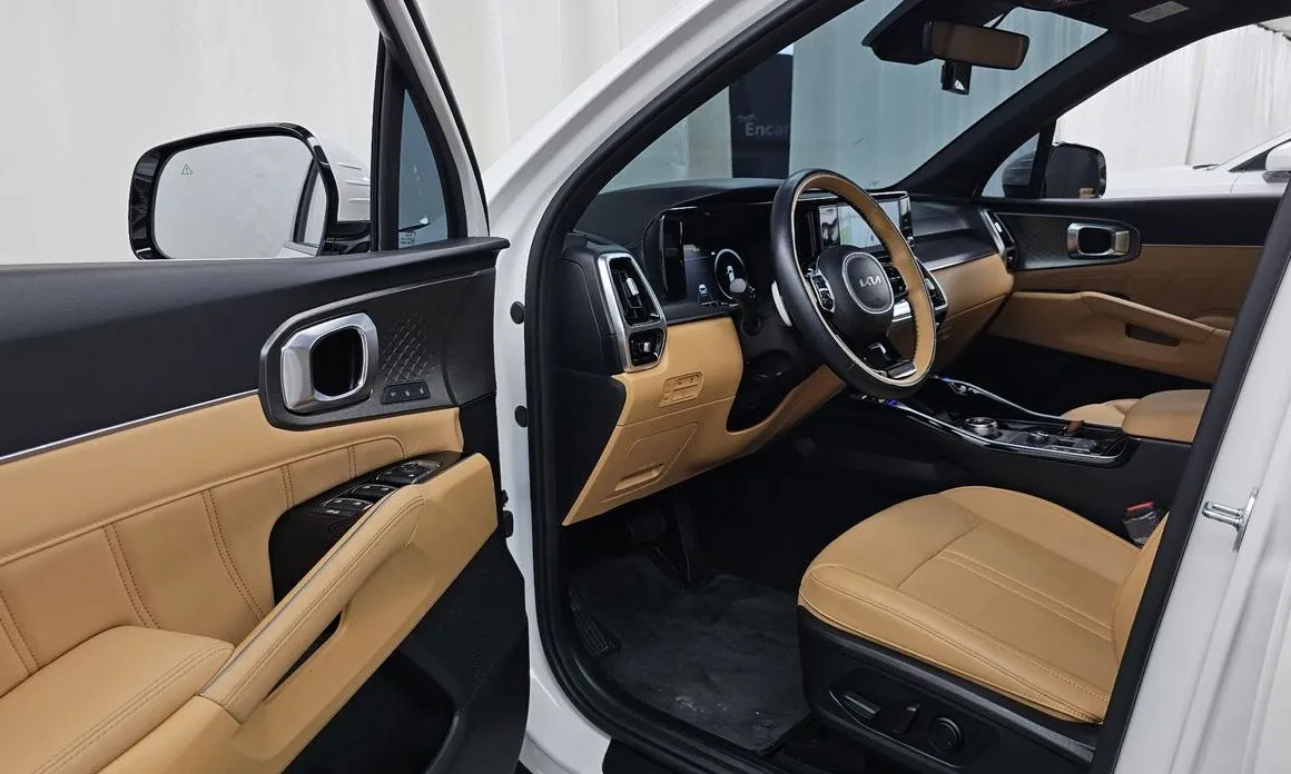 Kia Sorento — фото 5