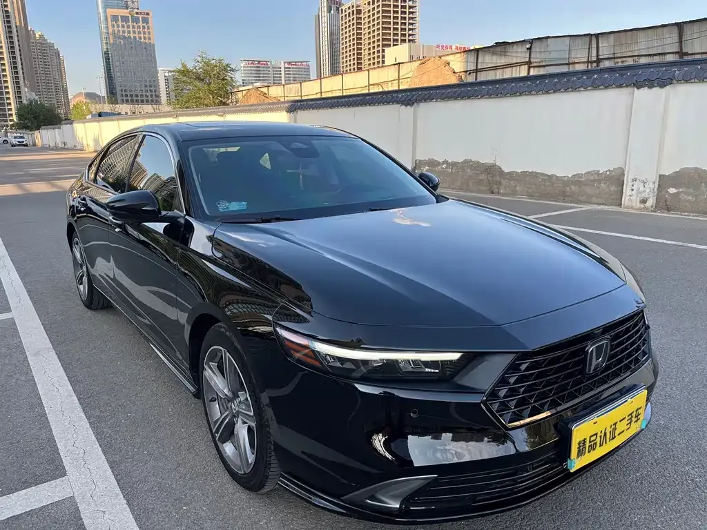 Honda Accord — фото 6