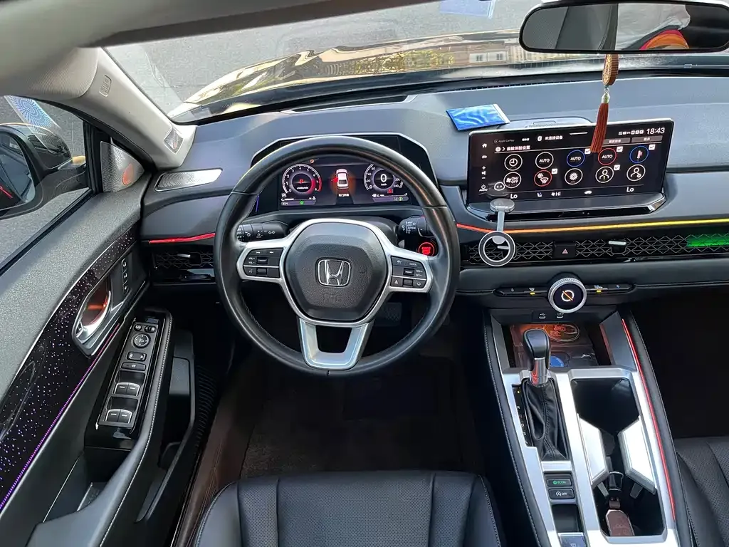 Honda Accord — фото 2