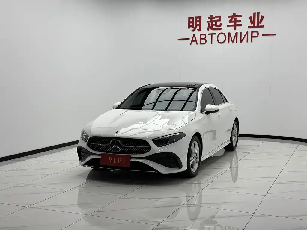 Mercedes-Benz A-Class — фото 8