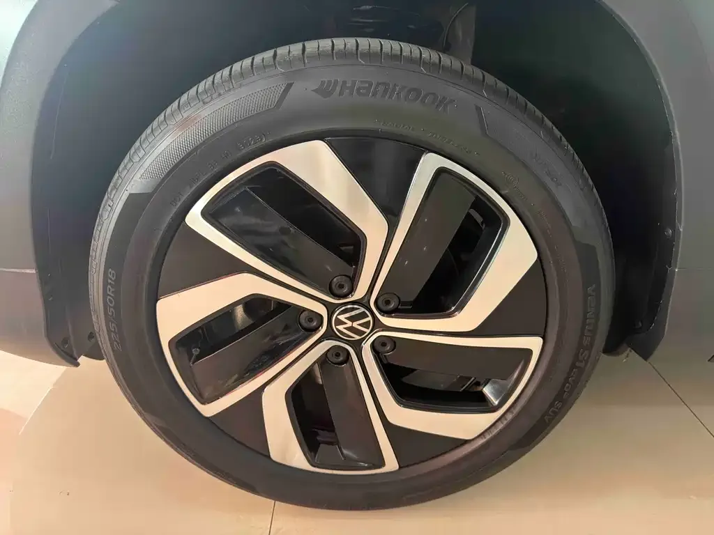 Volkswagen Tharu — фото 6