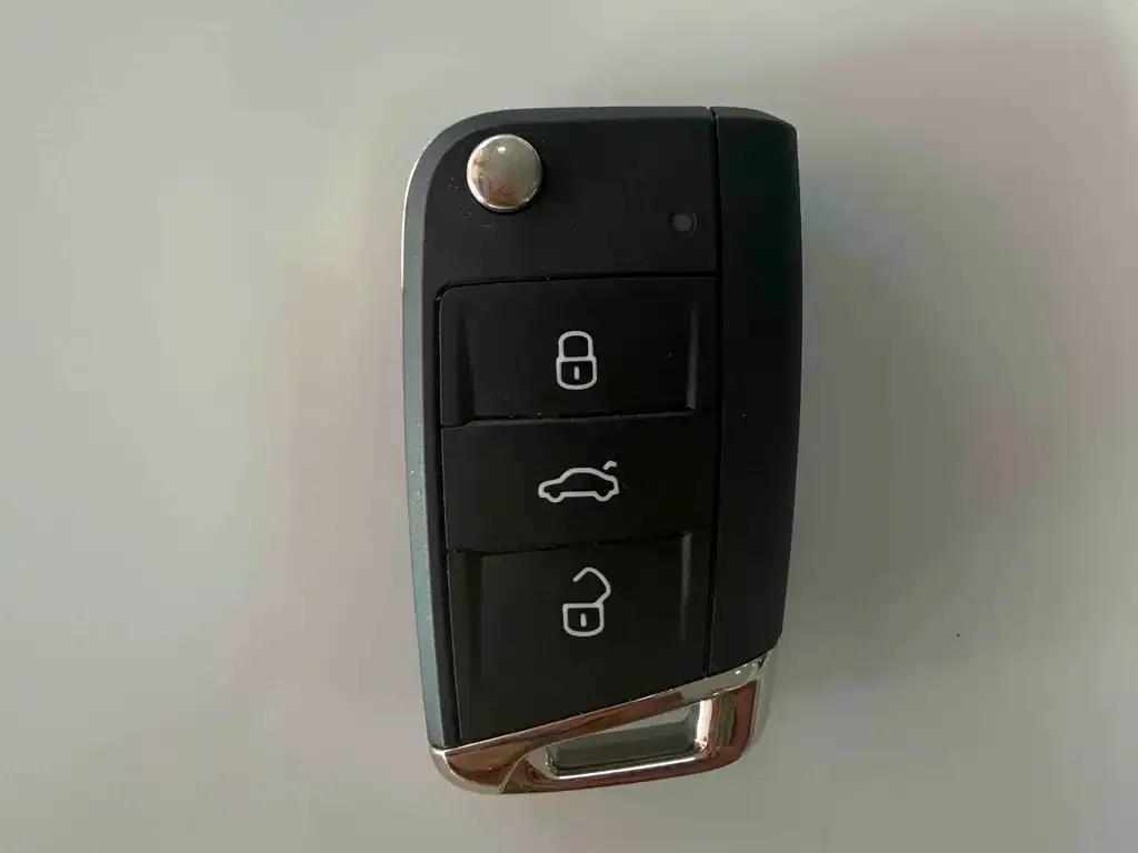 Volkswagen Tharu — фото 7