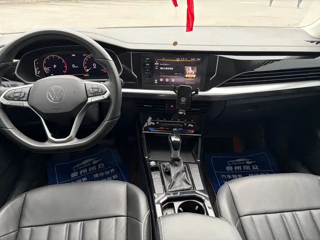 Volkswagen Passat — фото 6