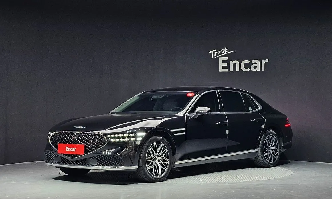 Genesis G90 — фото 1