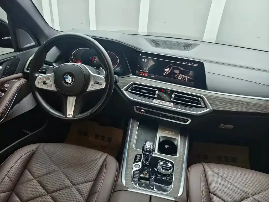 BMW X5 — фото 2