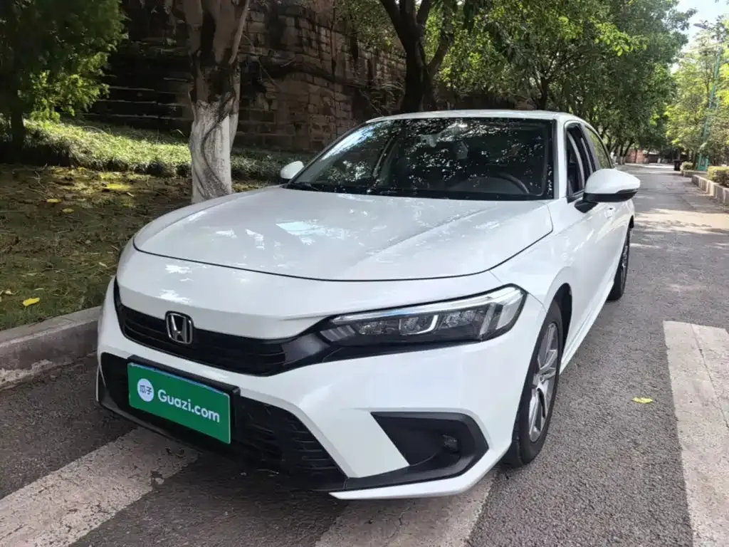 Honda Civic — фото 1