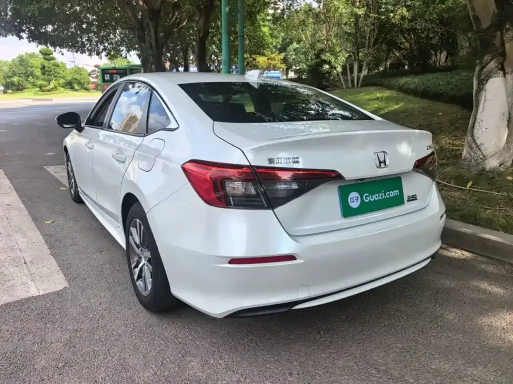 Honda Civic — фото 4