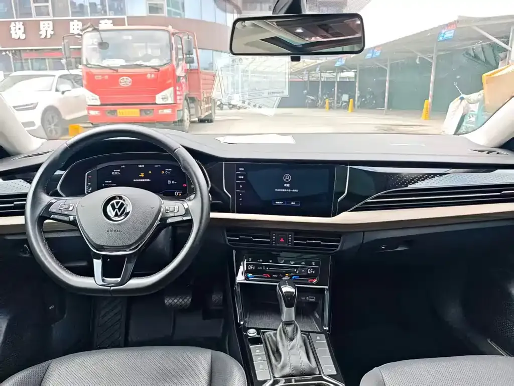 Volkswagen Passat — фото 5