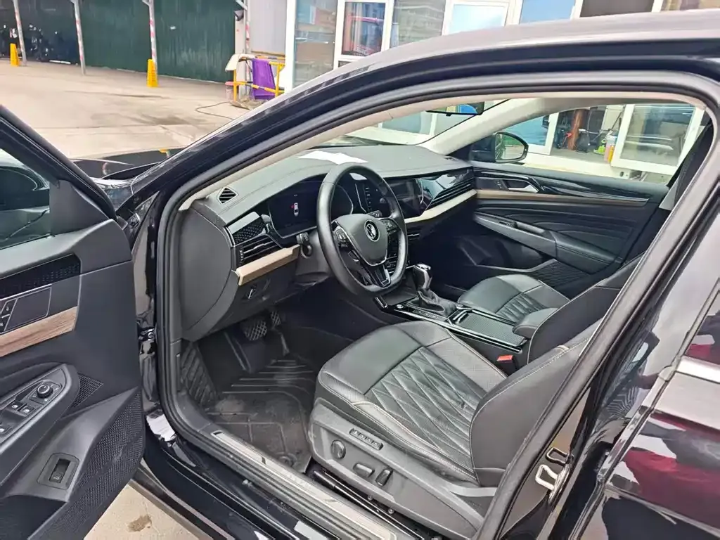 Volkswagen Passat — фото 4