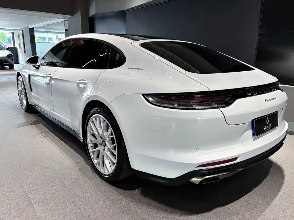 Porsche Panamera — фото 7
