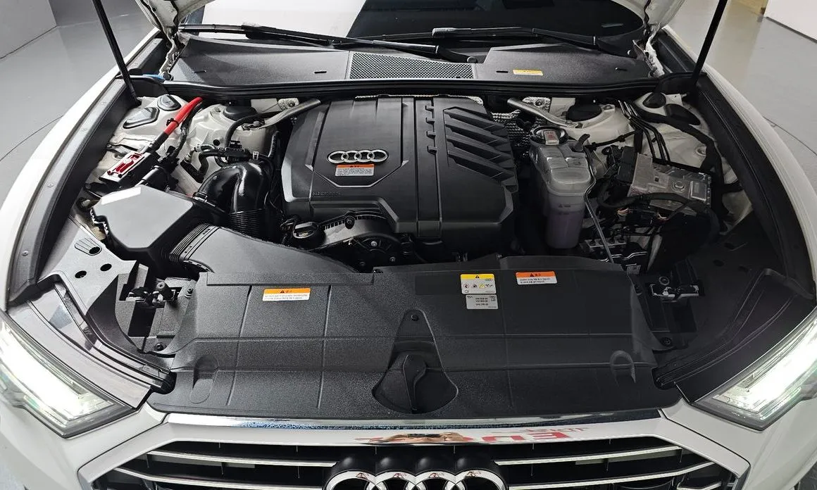 Audi A6 — фото 10