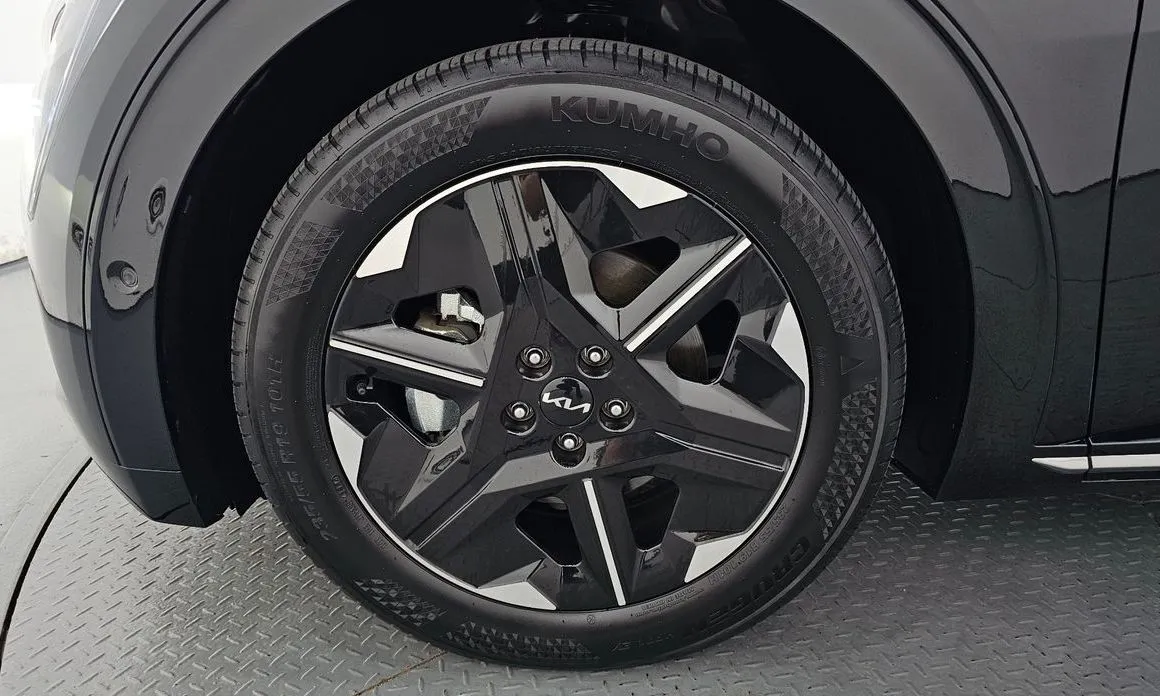 Kia EV6 — фото 9