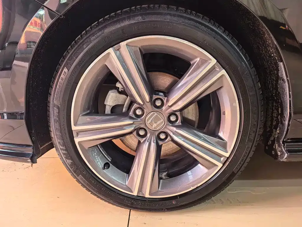 Honda Accord — фото 2