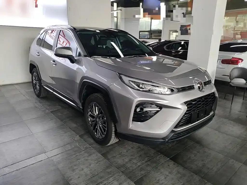 Toyota Wildlander — фото 3