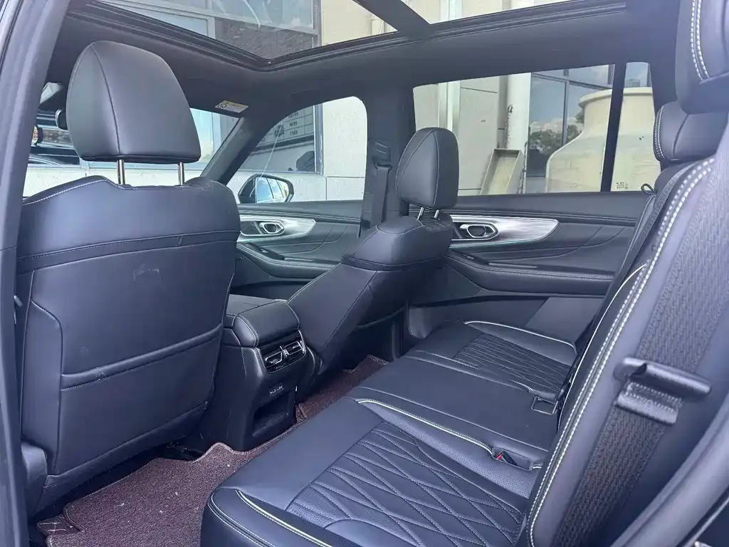 GAC Motor Trumpchi GS8 — фото 7