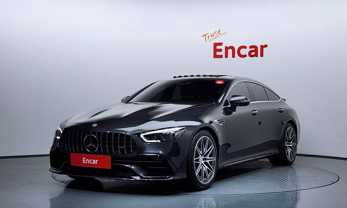 Mercedes-Benz AMG GT — фото 1