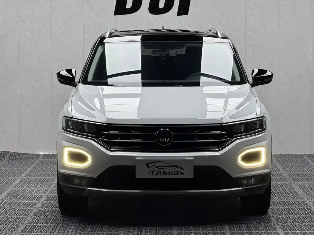 Volkswagen T-Roc — фото 2