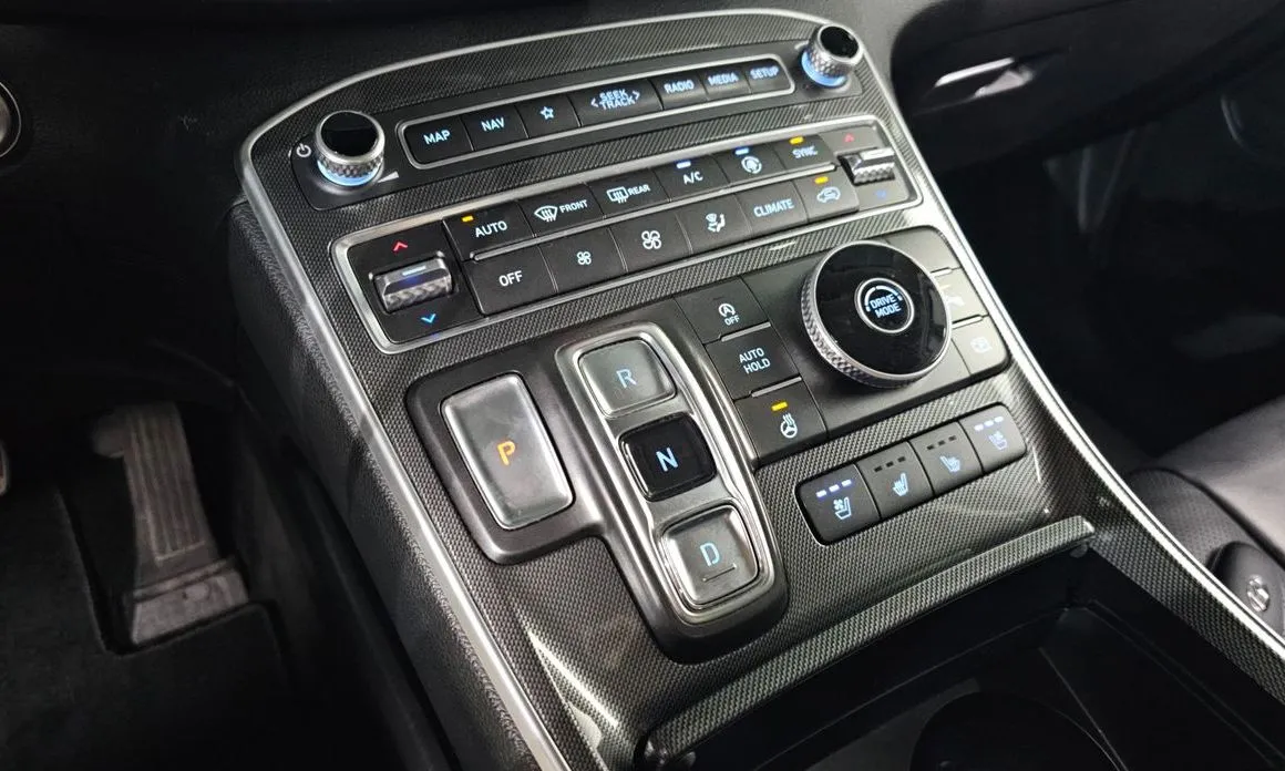 Hyundai Santafe — фото 6