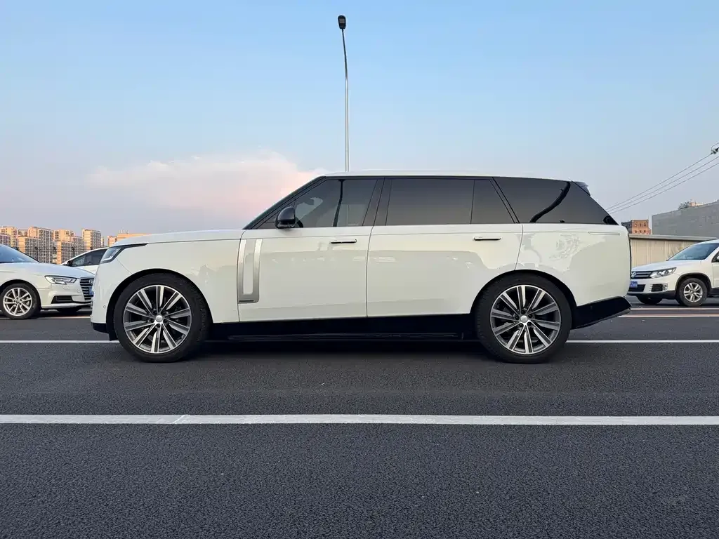Land Rover Range Rover — фото 10