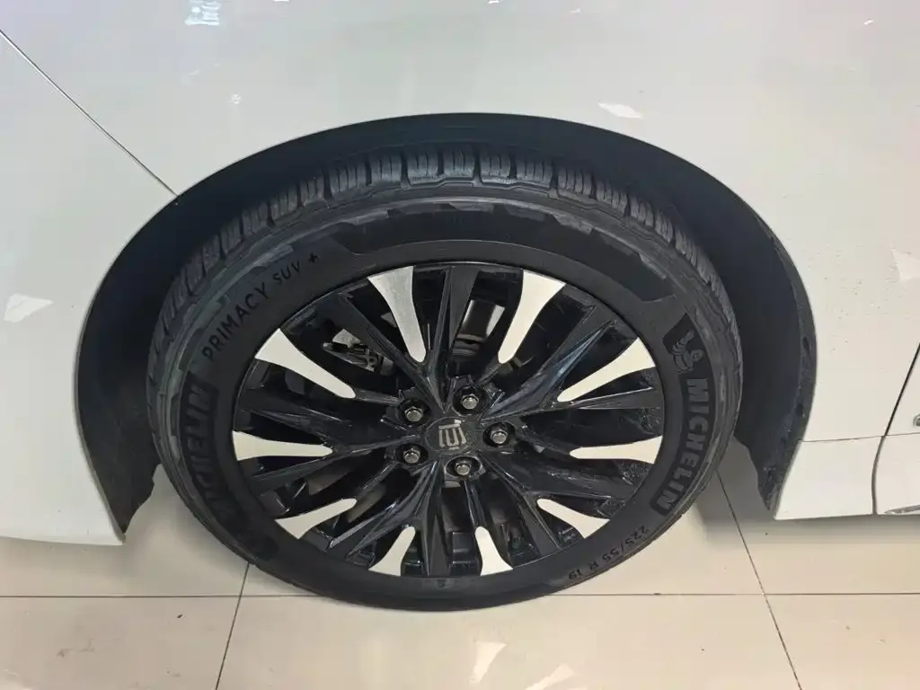 Toyota Vellfire — фото 8