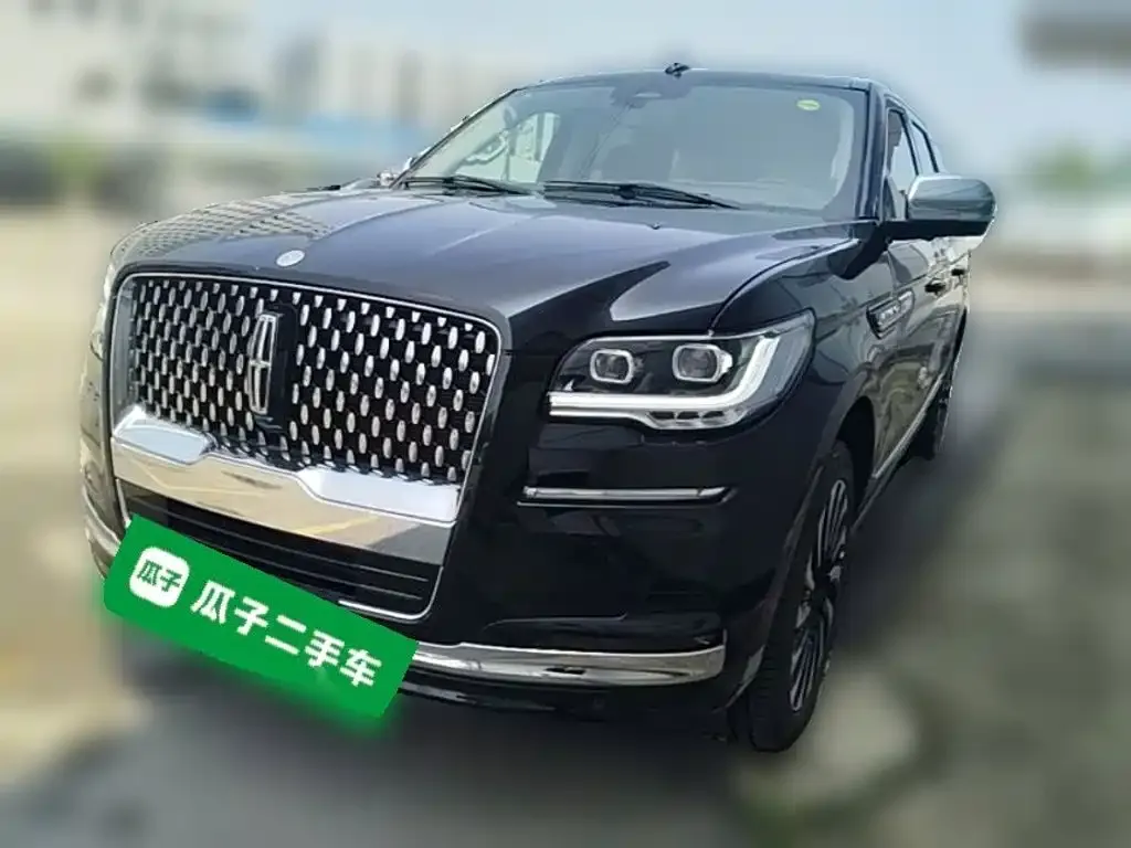 Lincoln Navigator — фото 1