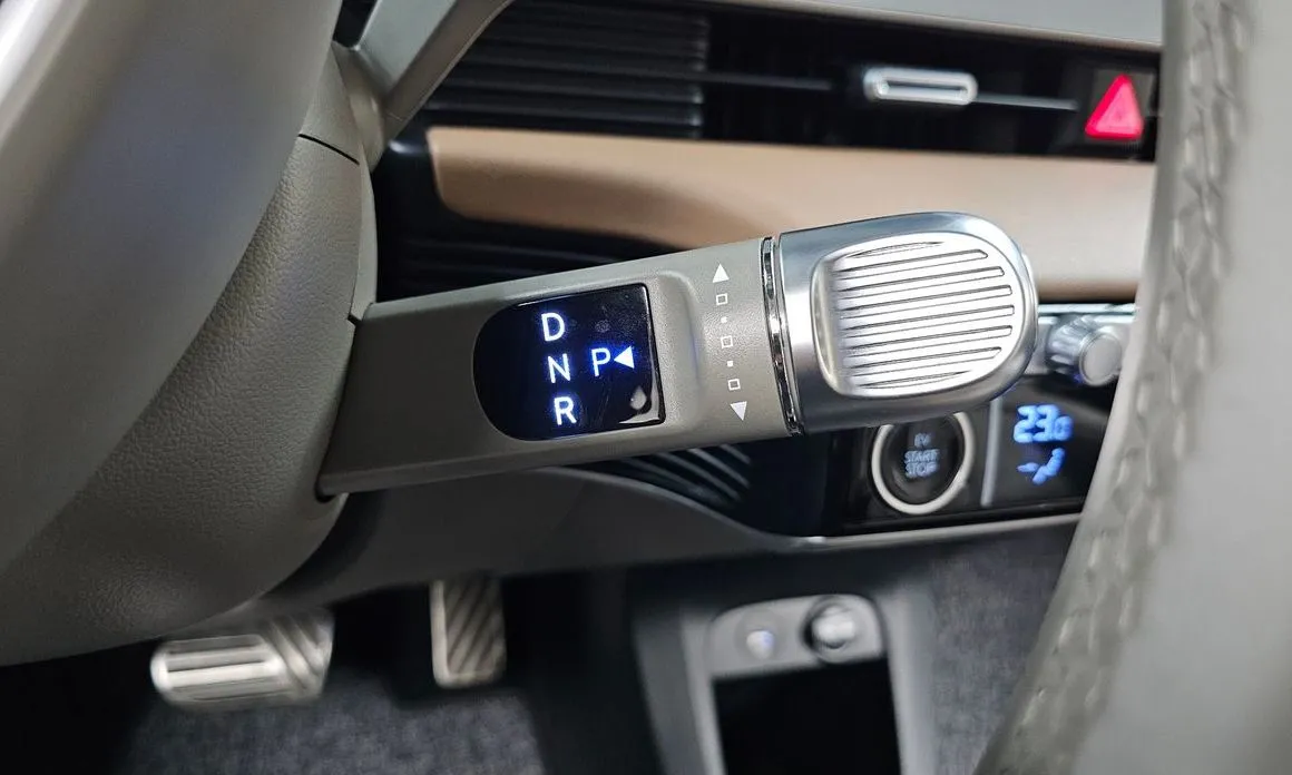 Hyundai Ioniq5 — фото 9