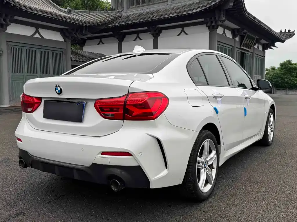 BMW 1 Series — фото 10