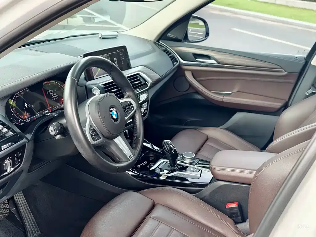 BMW X3 — фото 2