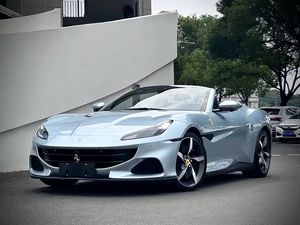 Ferrari Portofino — фото 1
