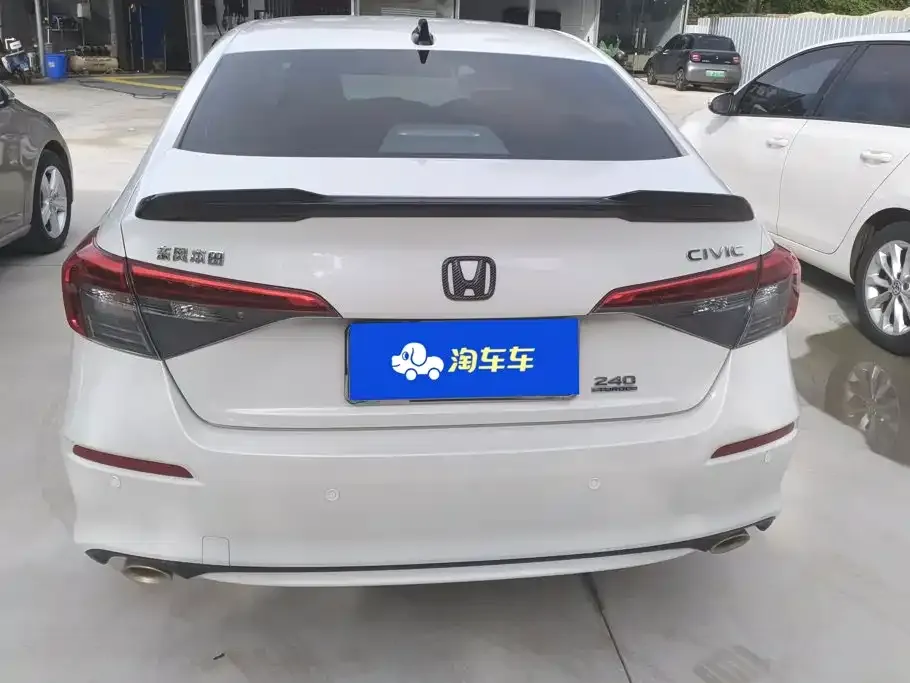 Honda Civic — фото 2
