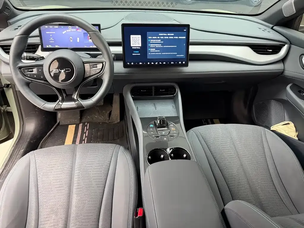 BYD Seal 06GT — фото 9