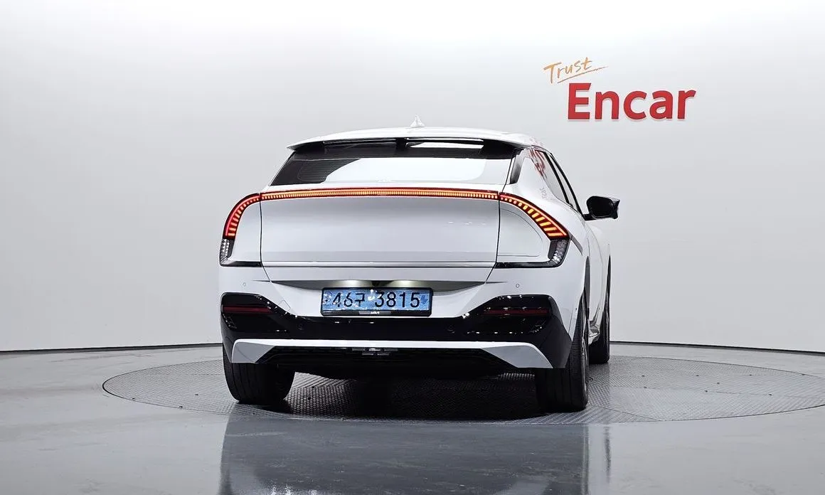 Kia EV6 — фото 2
