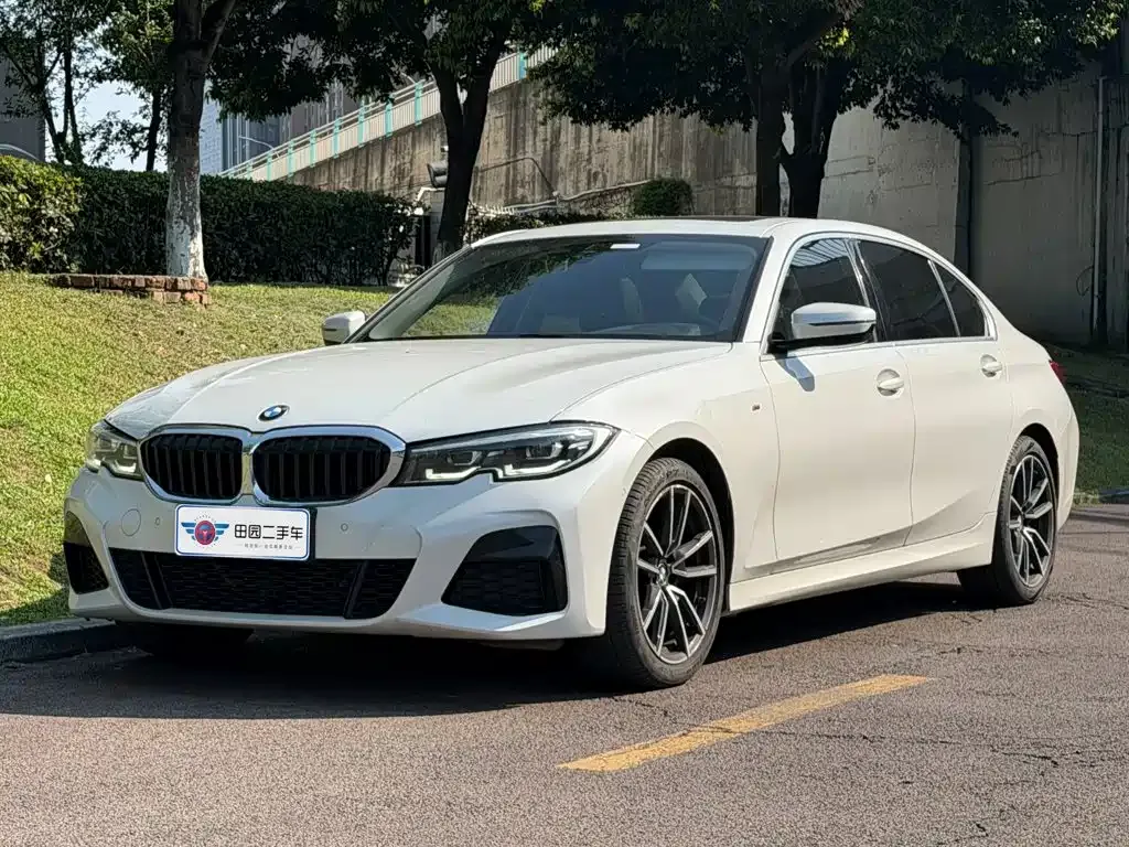 BMW 3 Series — фото 1