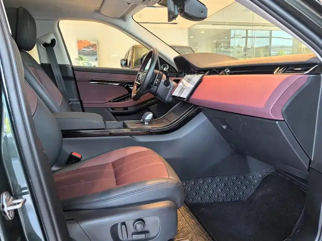 Land Rover Evoque — фото 10