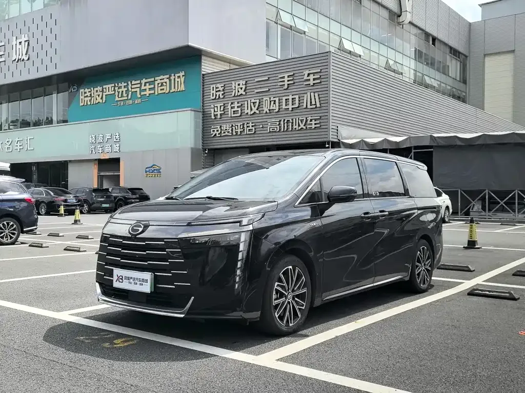 GAC Motor 传祺E8 PHEV — фото 1