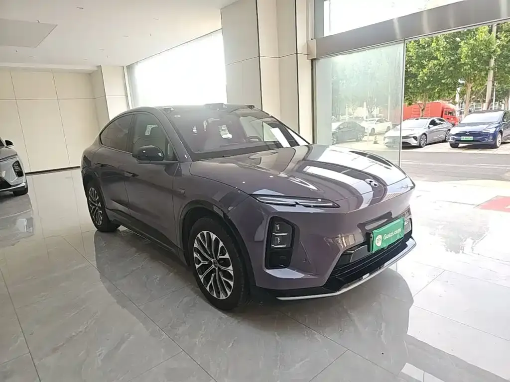 NIO EC6 — фото 9