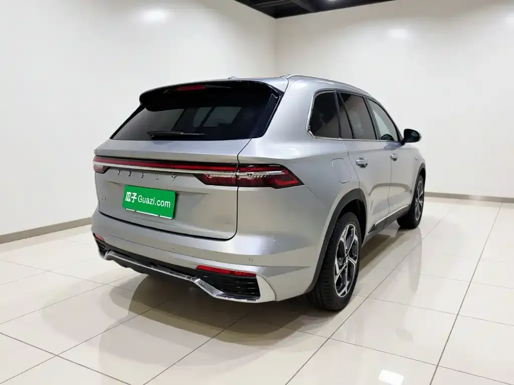 Geely Xingyue L — фото 4