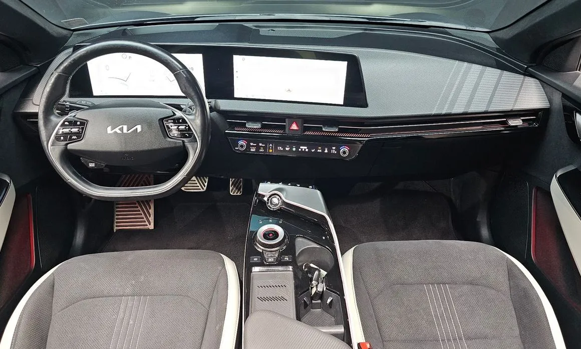 Kia EV6 — фото 9