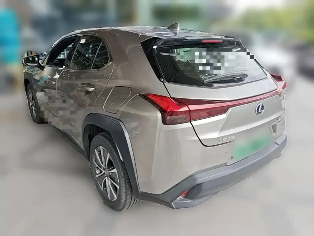 Lexus UX New Energy — фото 3