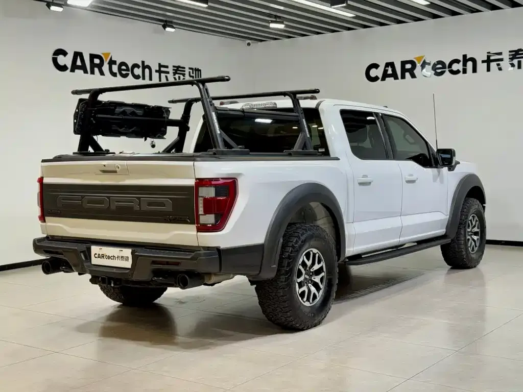 Ford F-150 Raptor — фото 6