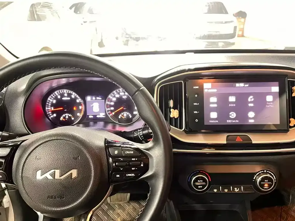 Kia KX1 — фото 3