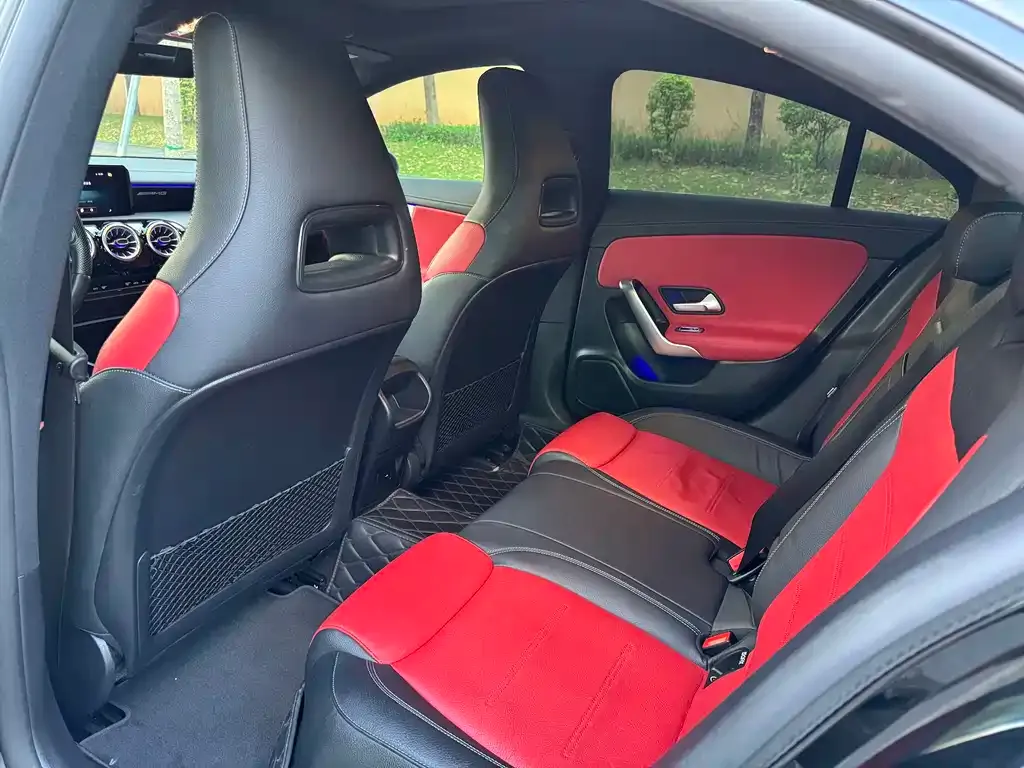 Mercedes-Benz CLA AMG — фото 5