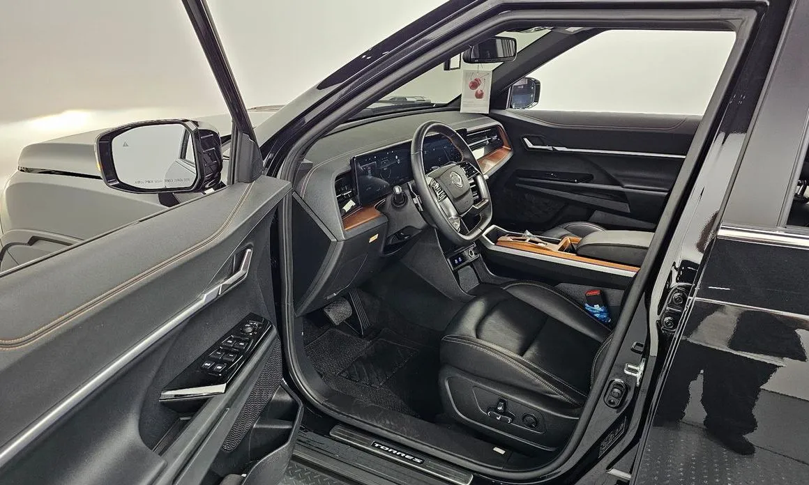 KG Mobility (Ssangyong) Torres — фото 10