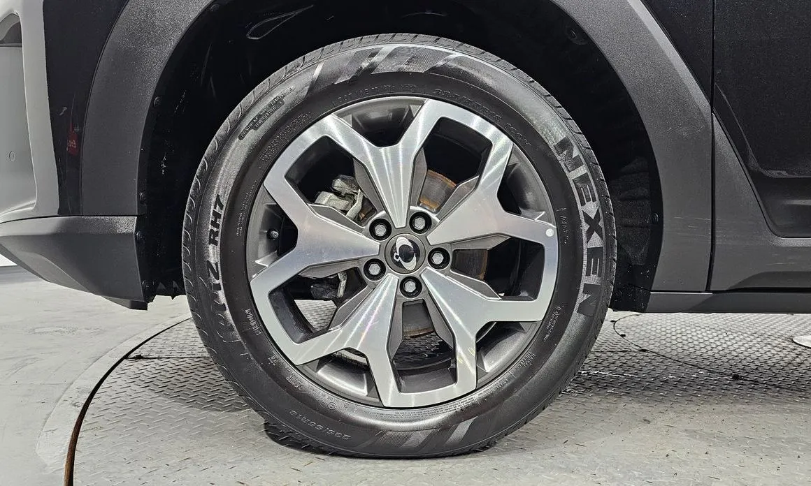 KG Mobility (Ssangyong) Torres — фото 10