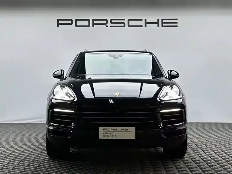 Porsche Cayenne — фото 2