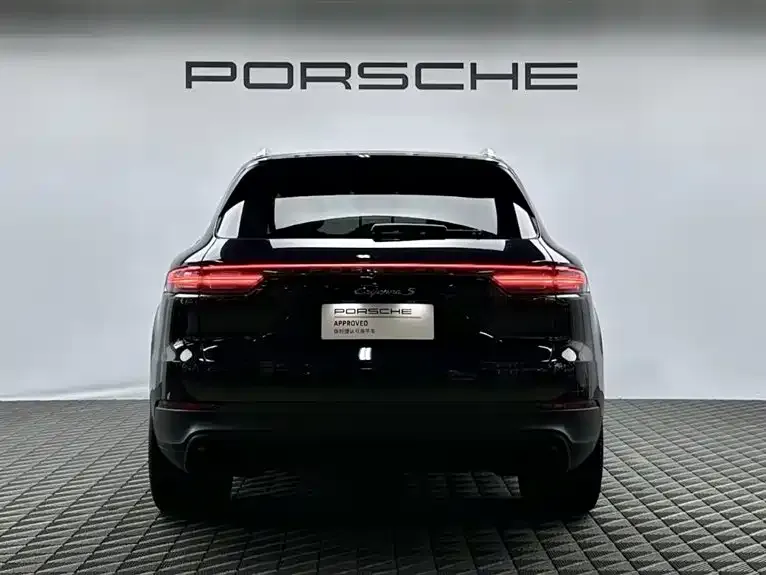 Porsche Cayenne — фото 3
