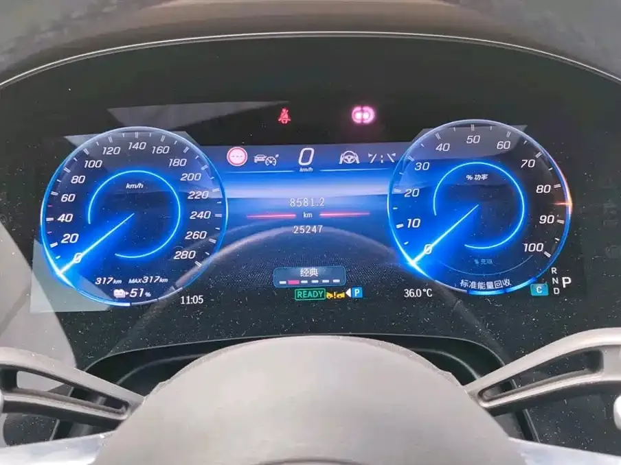 Mercedes-Benz EQS AMG — фото 2