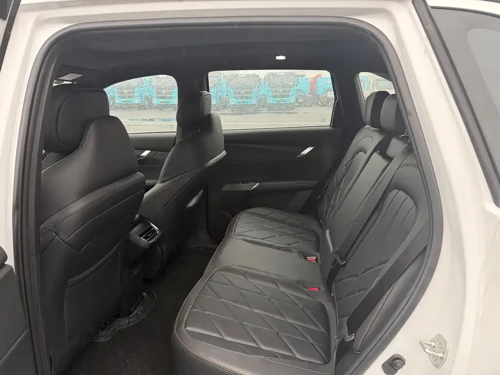Changan CS75PLUS — фото 4